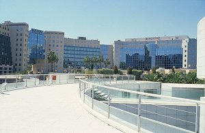 Nizza - Geschäftskomplex in der Nähe der Promenade des Anglais