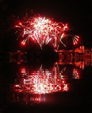 Heidelberg - Feuerwerk zur Schlossbeleuchtung