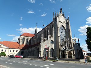 Die Klosterkirche Mariä Himmelfahrt in Sedlec (Sedletz)