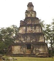 Alter Tempel in Anuradhapura