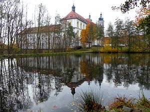 Kloster Waldsassen vom Stadtpark Schwanenwiese