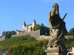 Würzburg - Alte Mainbruecke - St. Kilian